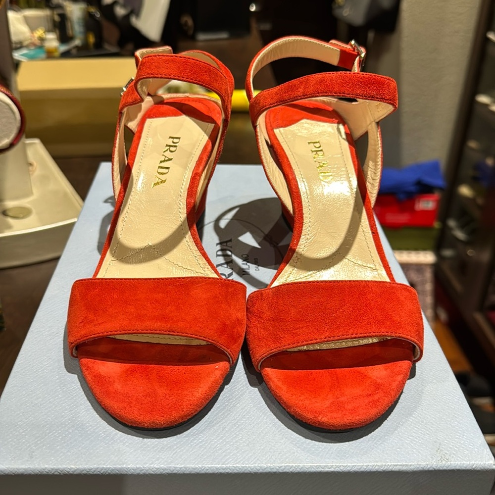 Prada Red Suede Platform Sandals – Size 7.5